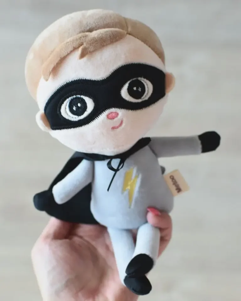 Lalka Metoo Chłopak Super Boy 22cm