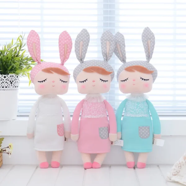 Lalka Metoo w różowej sukience