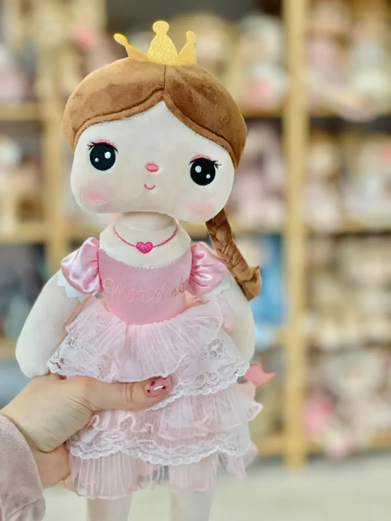 Lalka Metoo Angela Księżniczka